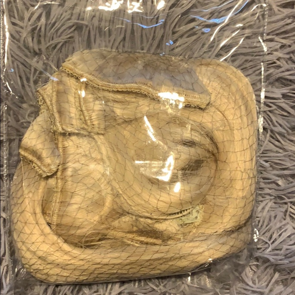 BRAND NEW BELLAMI PICCOLINA HAIR EXTENSIONS